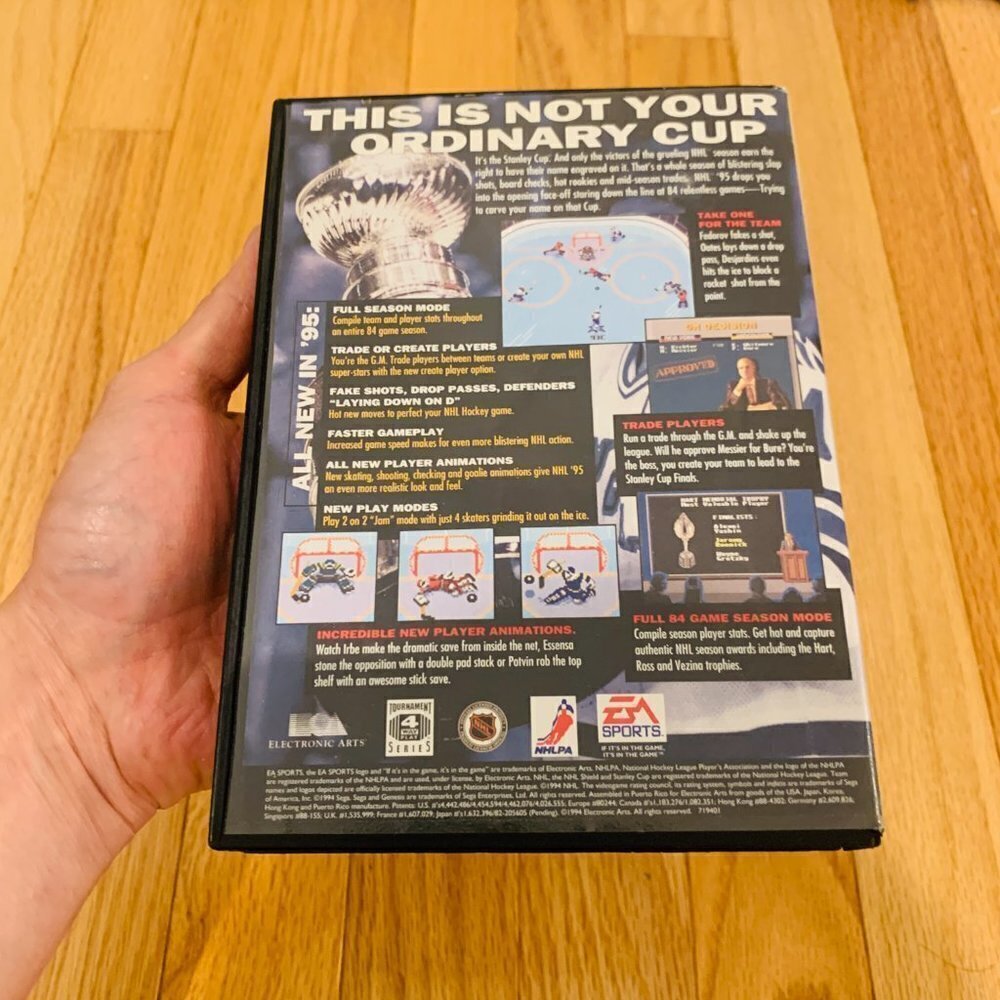EA Sports NHL 95 NHLPA (Sega Genesis, 1994) - COMPLETE - EA Sports - Picture 15 of 16